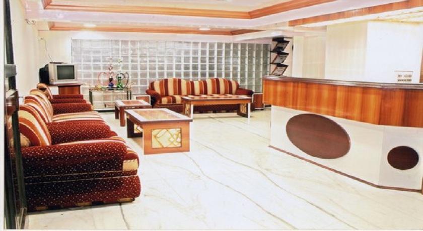 Hotel Rahil International Mahabaleshwar Ngoại thất bức ảnh