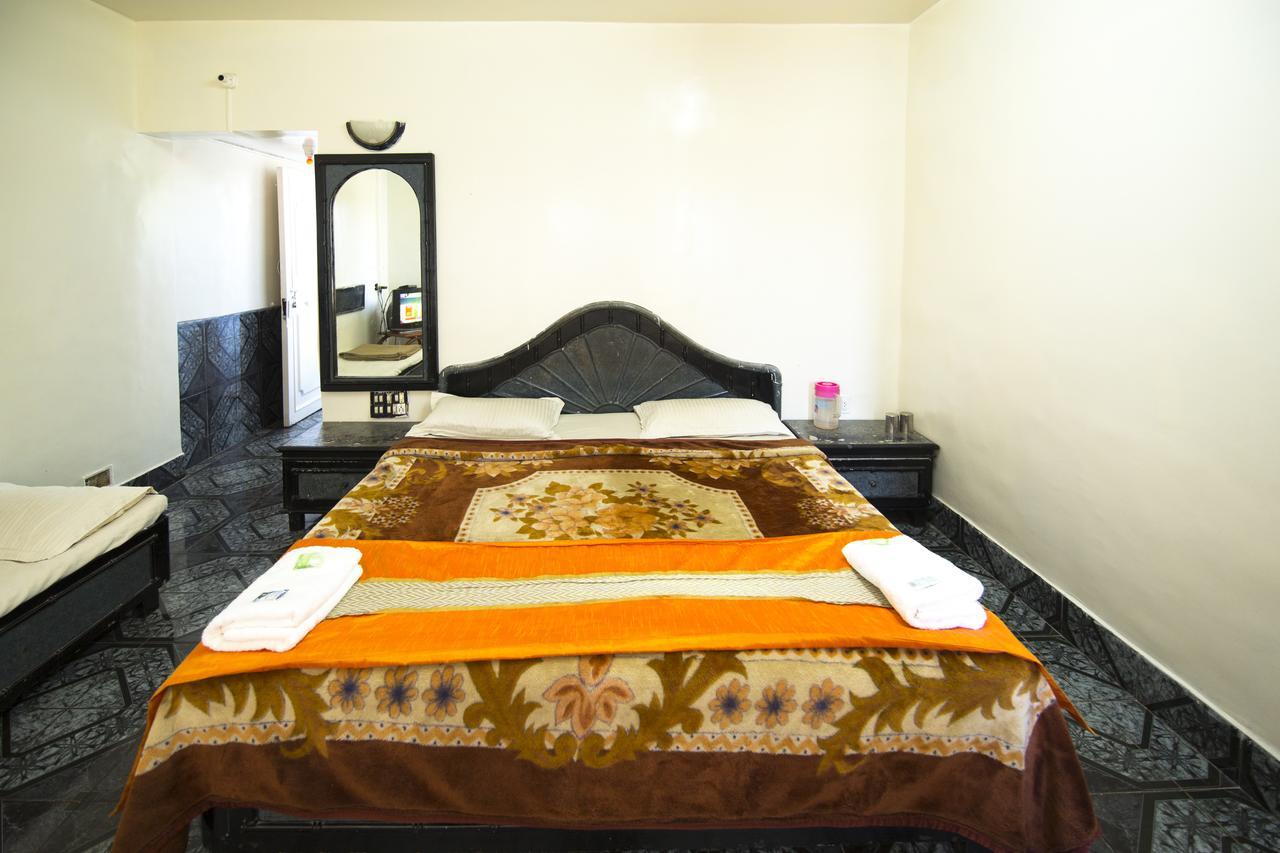 Hotel Rahil International Mahabaleshwar Ngoại thất bức ảnh